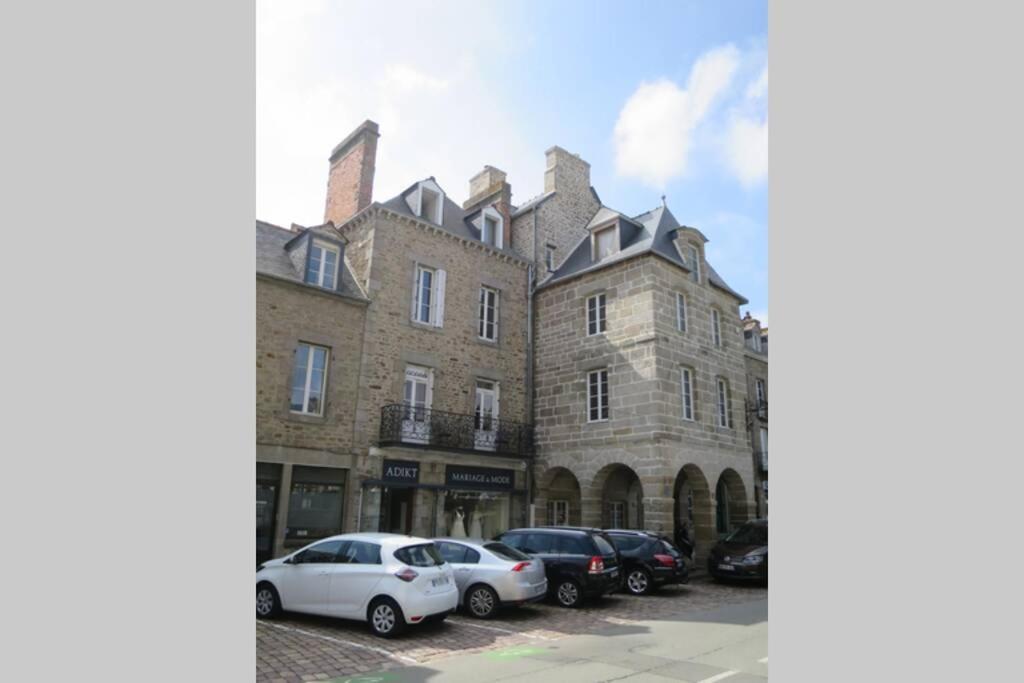 Chateau - Parking Inclus Apartamento Dinan